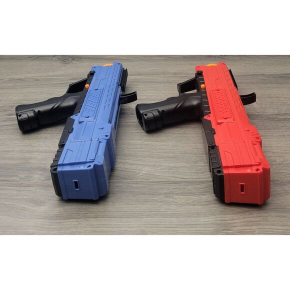 Hasbro Set of 2 Nerf Rival Apollo XV 700 Blasters Red Blue w/7 Round Cartridges - Picture 3 of 11
